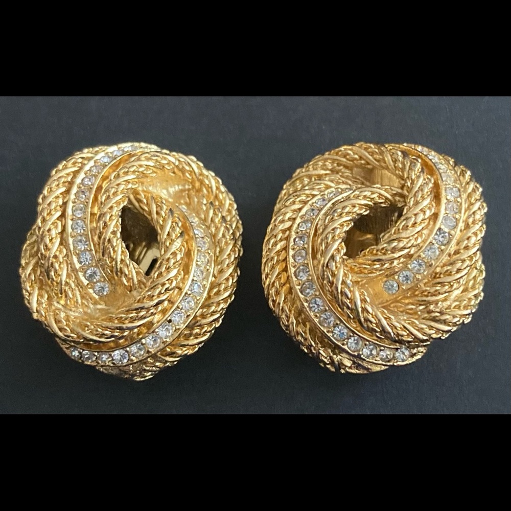 CHRISTIAN DIOR Signed Vintage Gold Tone Crystal Knot Clip-On Earrings